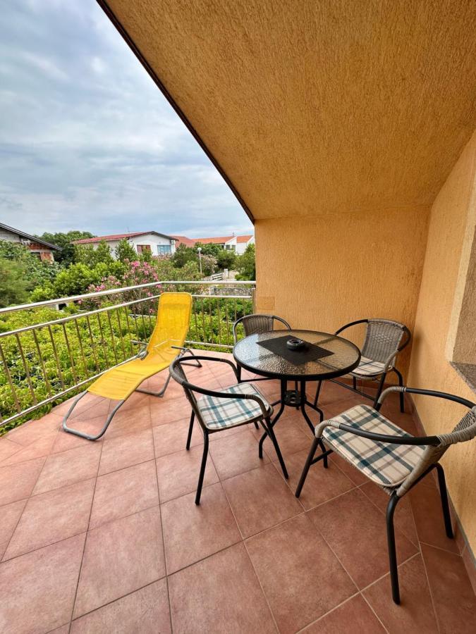ויר Apartments Novoselic מראה חיצוני תמונה