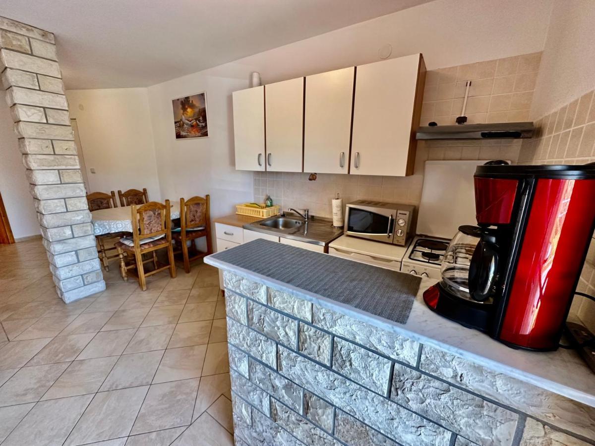 ויר Apartments Novoselic מראה חיצוני תמונה